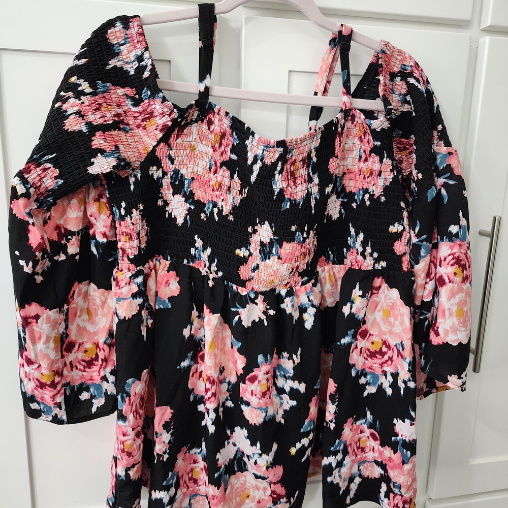 Floral Smocked Women's Top